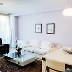 The - Serviced Апарт-отель 4*