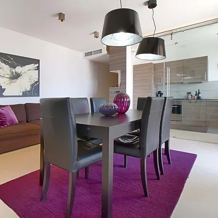 Apartmanhotel The - Serviced 4*