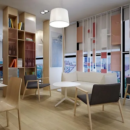 The - Serviced 티라나