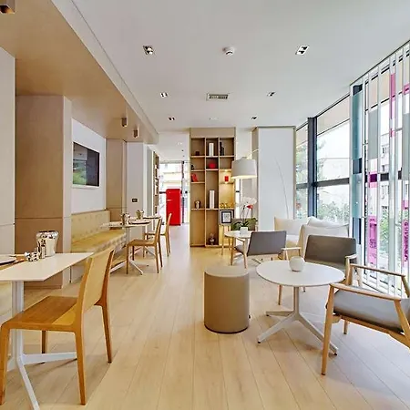 아파트호텔 The - Serviced 4*