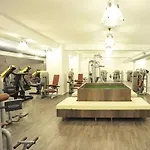 The - Serviced 4* 地拉那