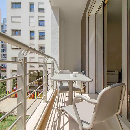 Aparthotel The Serviced 4*