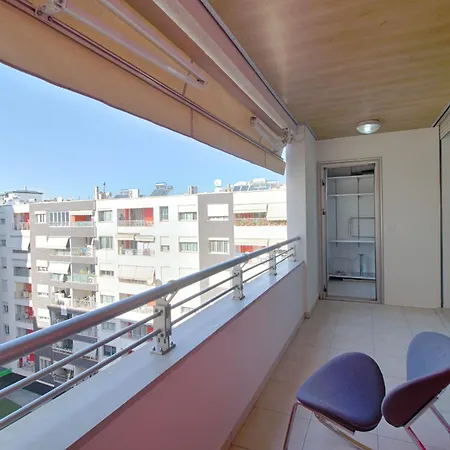 Aparthotel The Serviced 4*