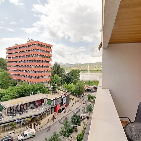 Aparthotel The Serviced Tirana