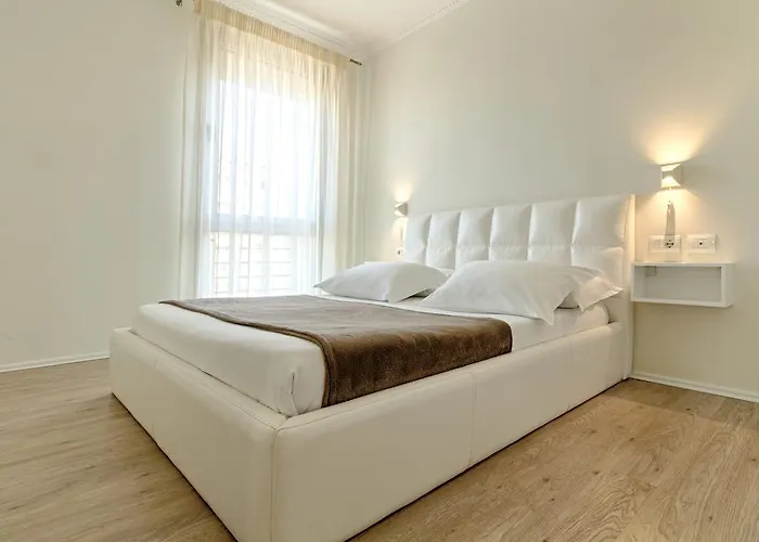 Aparthotel The - Serviced Tirana